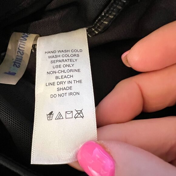 Swimsuits For All NWT One‎ Piece Halter Scallop V Neck Ruching Black Womens 14 - Picture 8 of 8